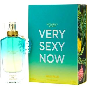 Victoria’s Secret Perfume.Very sexy now.Wild Palm.